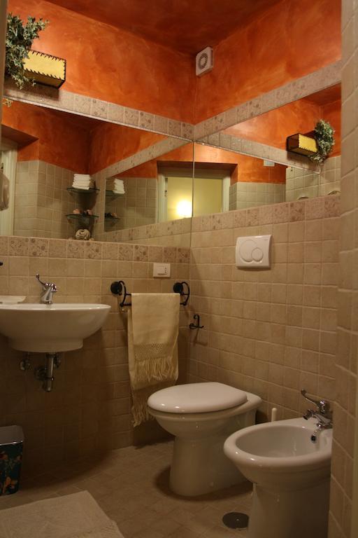 Bed And Breakfast Angolo Fiorito Civitavecchia Bilik gambar